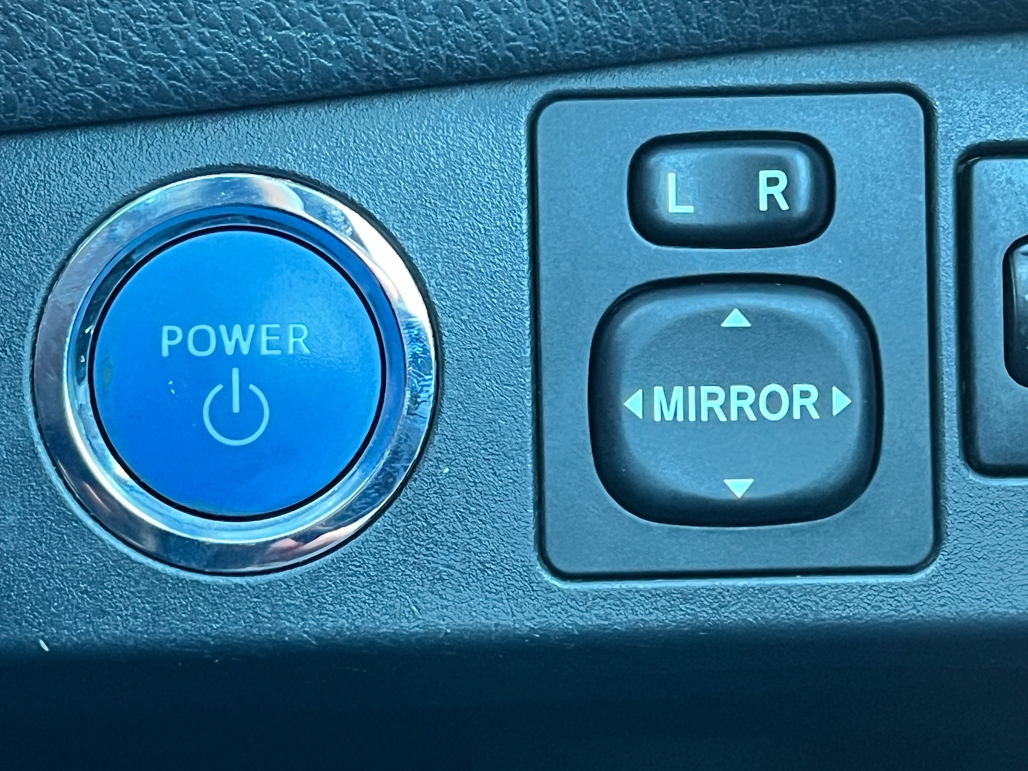 Used Toyota Yaris 2016 for sale - 77436265: Photo 14