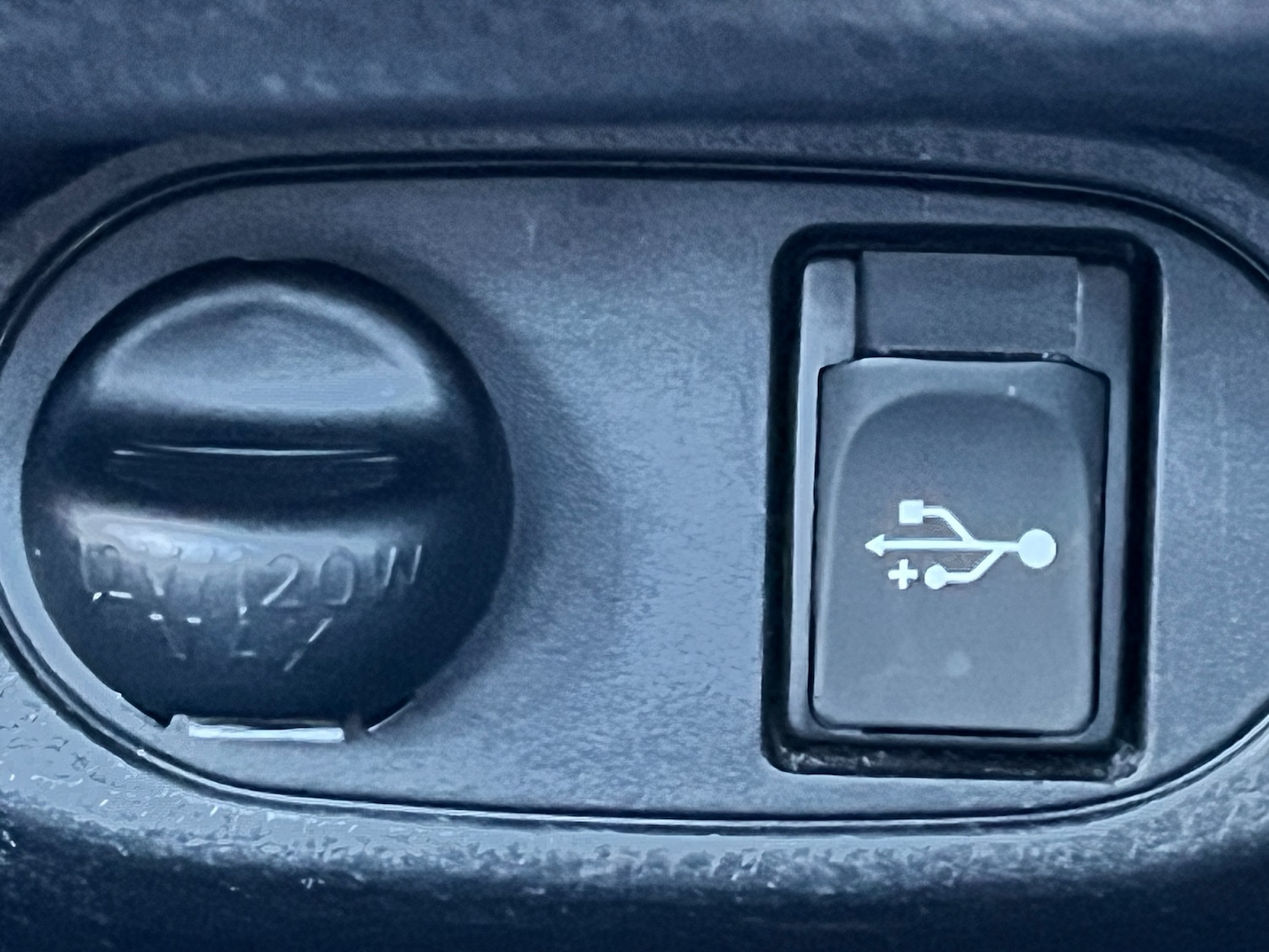 Used Toyota Yaris 2016 for sale - 77436265: Photo 23