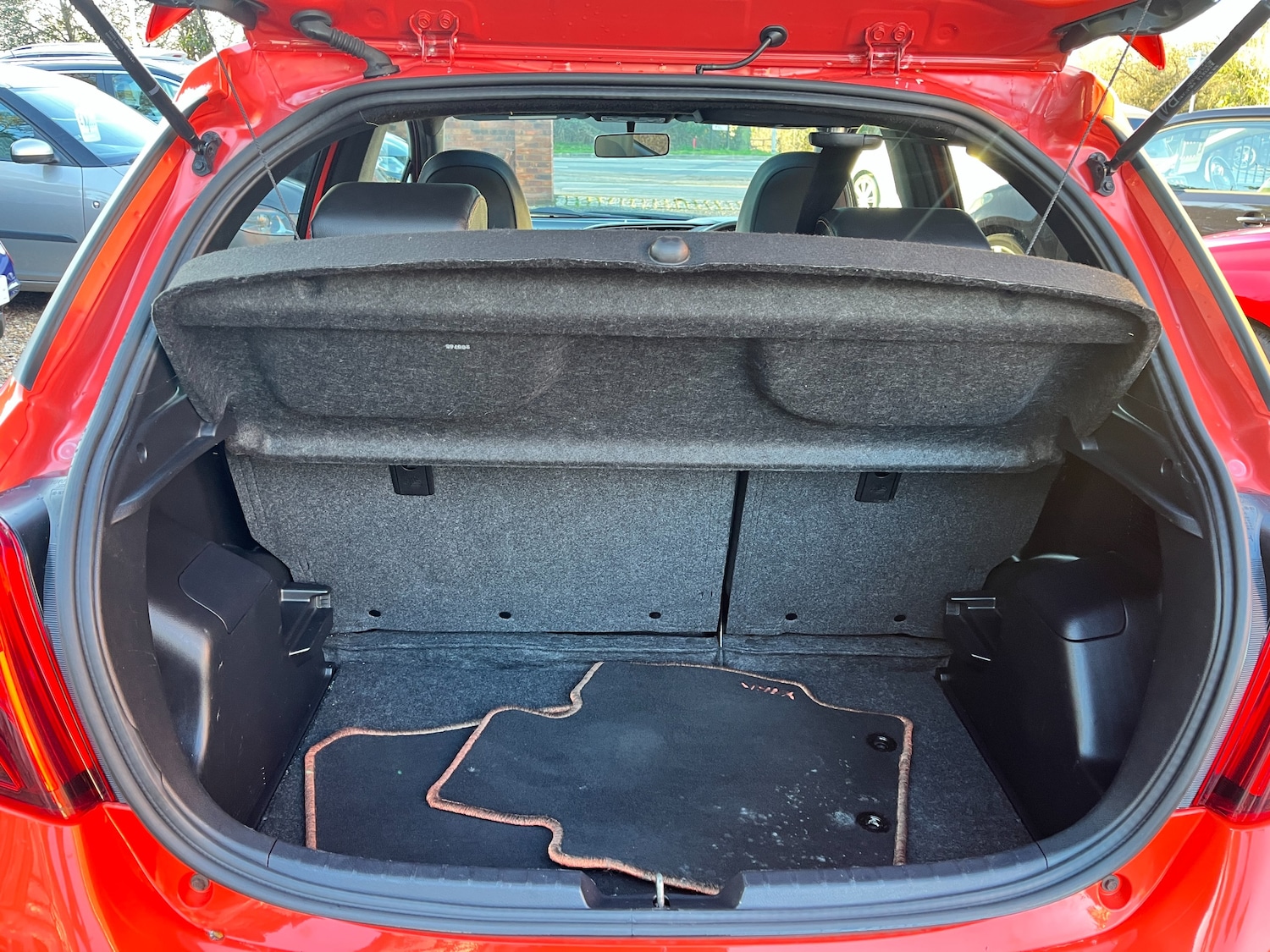 Used Toyota Yaris 2016 for sale - 77436265: Photo 7