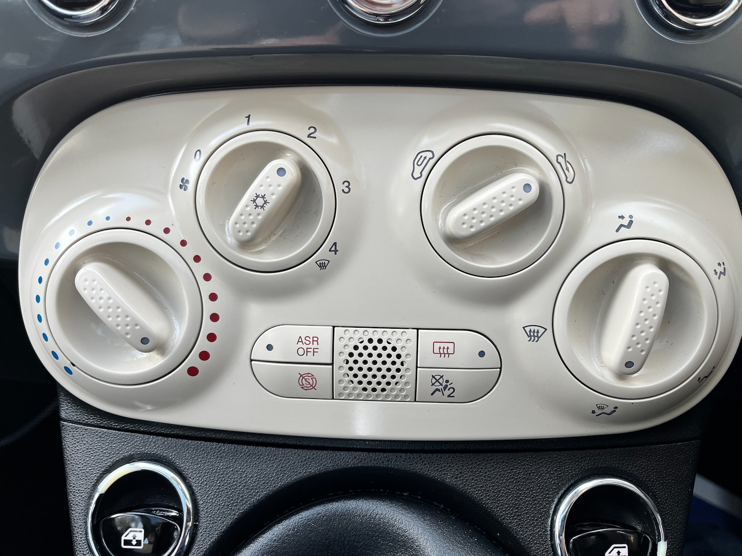 Used Fiat 500 2018 for sale - 76892330: Photo 14