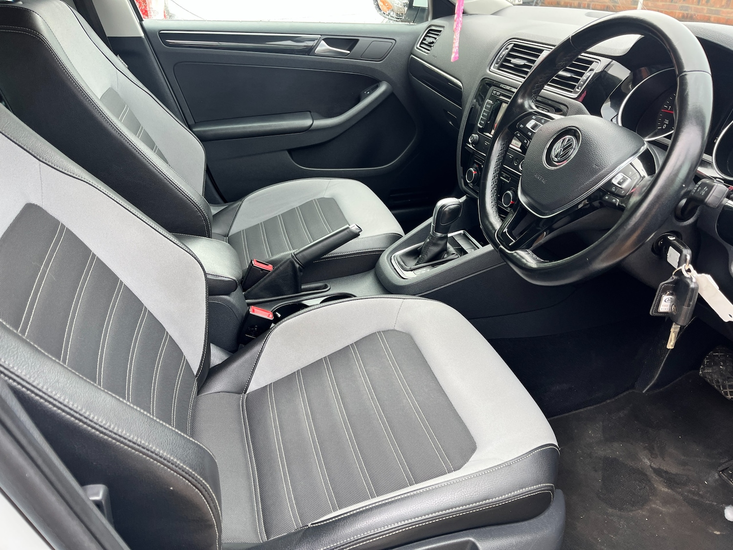 Used Volkswagen Jetta 2015 for sale - 77679737: Photo 8