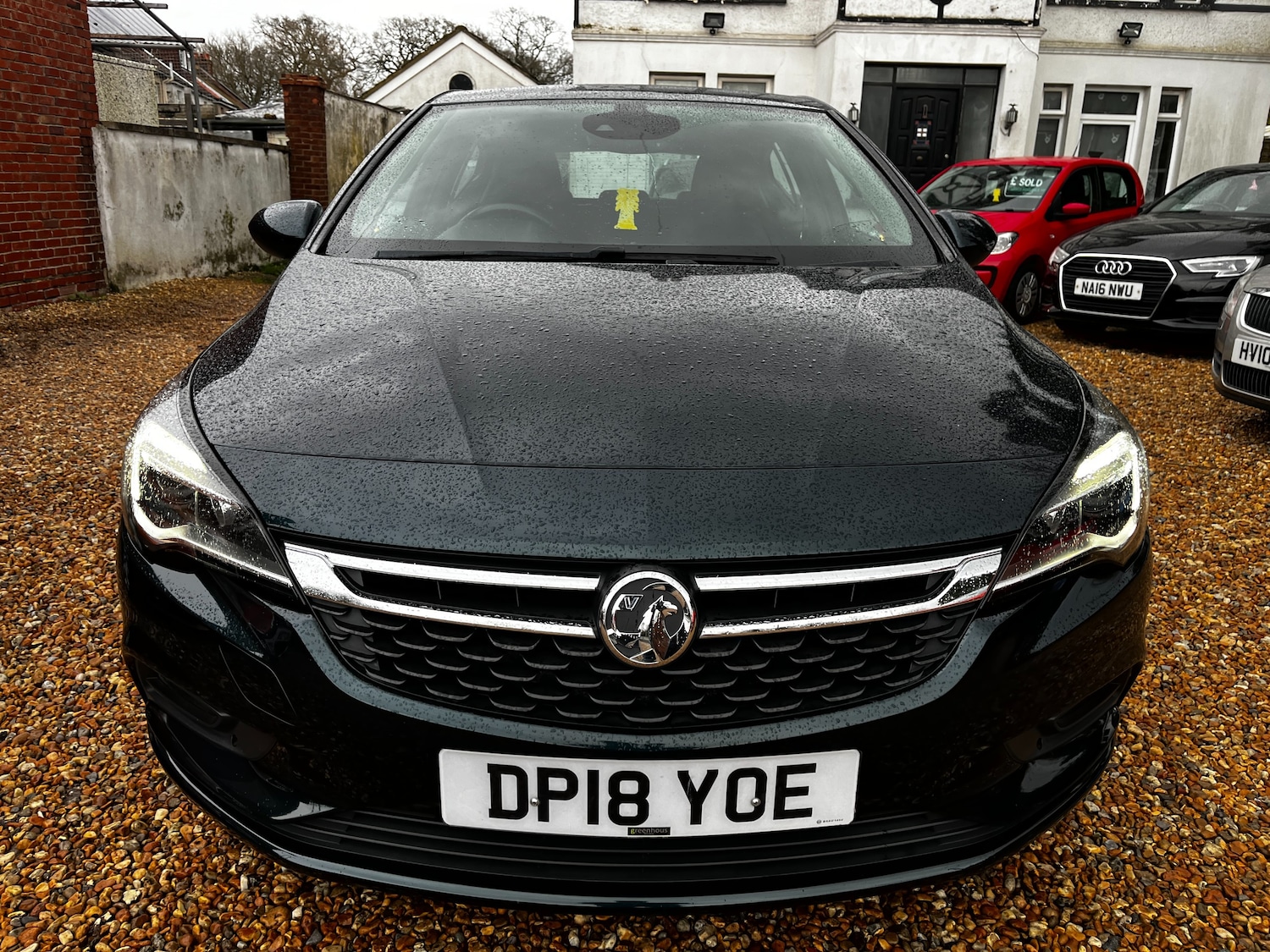 Used Vauxhall Astra 2018 for sale - 77546165: Photo 2