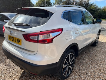 Used Nissan Qashqai 2015 for sale - 76224929: Photo 4