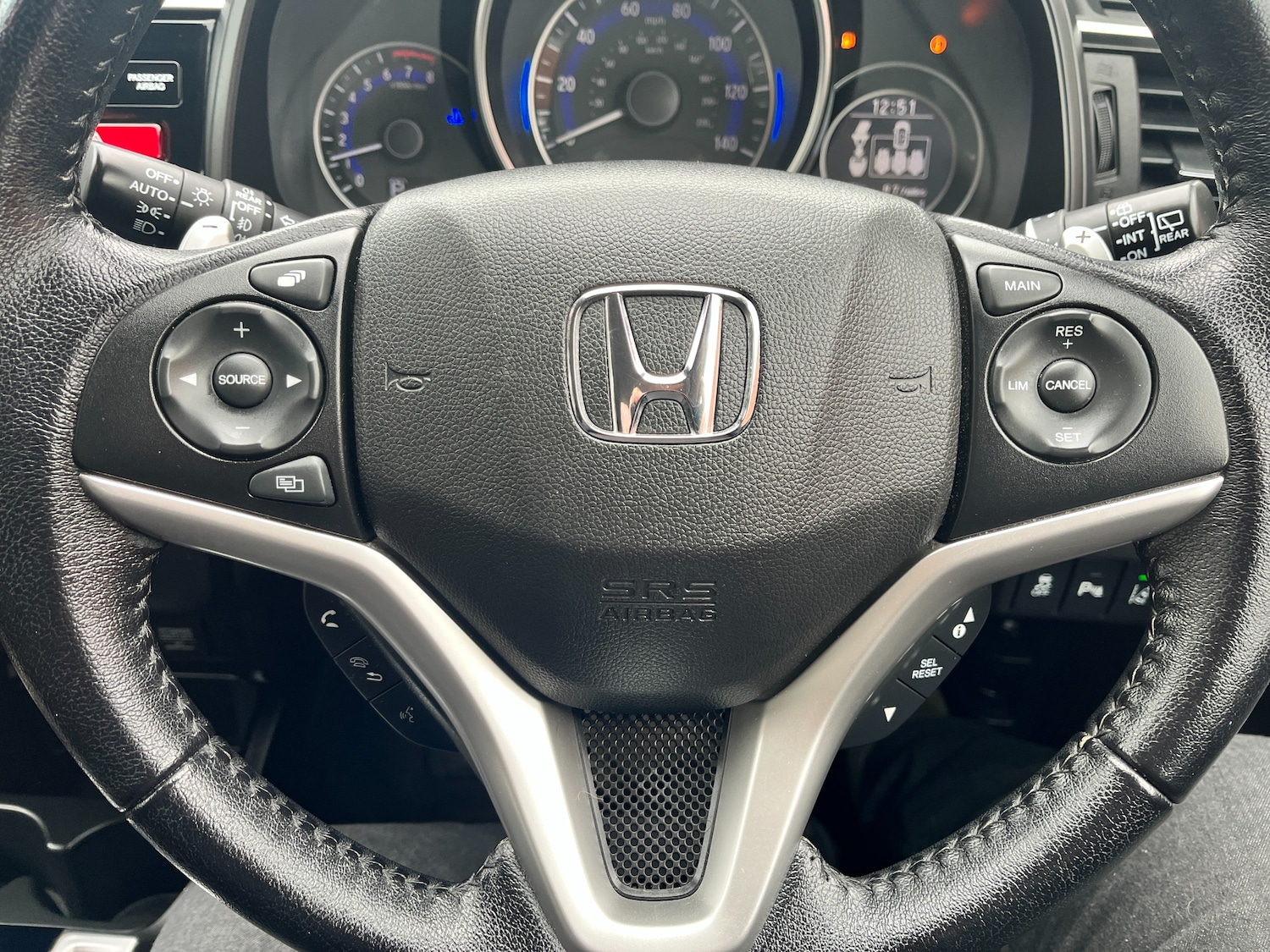 Used Honda Jazz 2015 for sale - 78098384: Photo 11