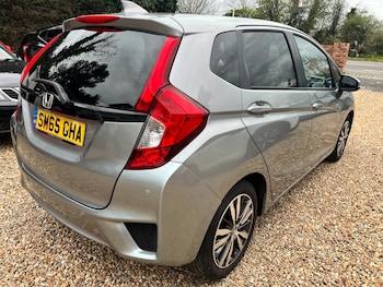 Used Honda Jazz 2015 for sale - 78098384: Photo