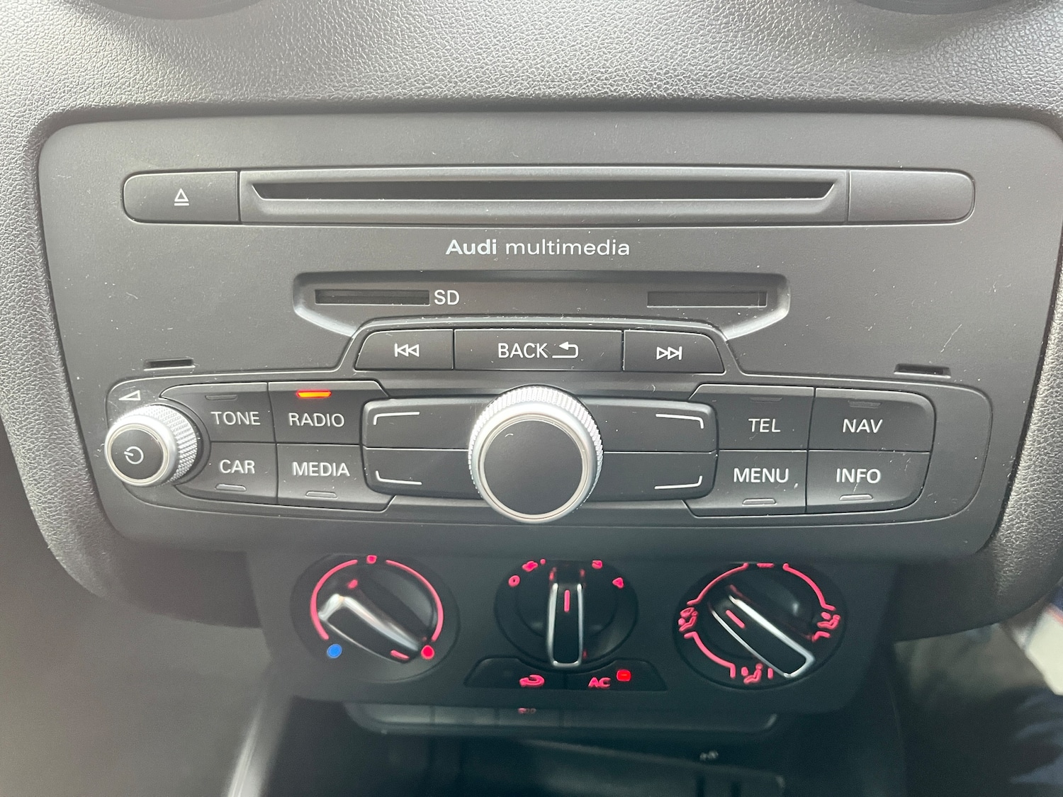 Used Audi A1 2012 for sale - 77408844: Photo 13