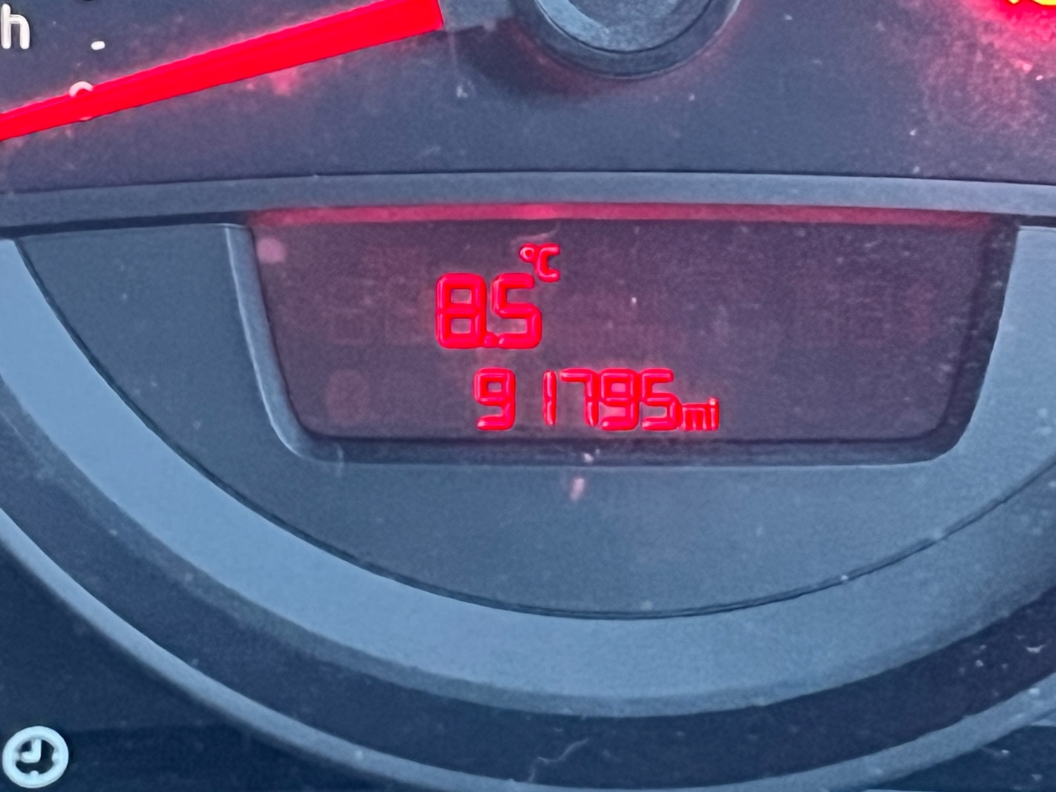 Used Volkswagen up! 2013 for sale - 77301618: Photo 11