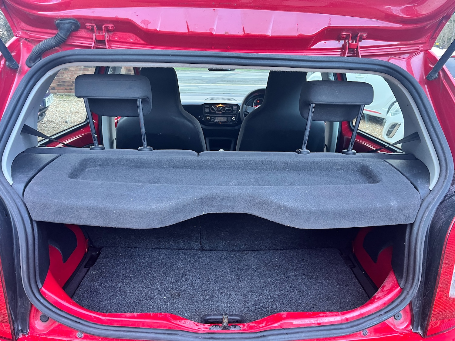 Used Volkswagen up! 2013 for sale - 77301618: Photo 7