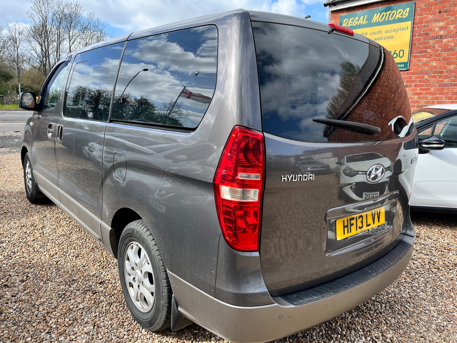 Used Hyundai i800 2013 for sale - 78069711: Photo 6