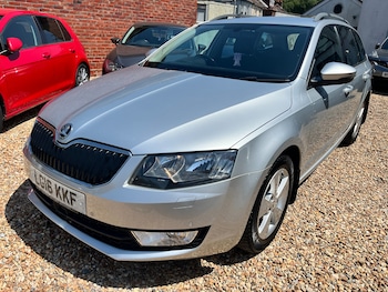 Used Skoda Octavia 2016 for sale - 78976198: Photo