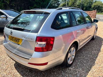 Used Skoda Octavia 2016 for sale - 78976198: Photo