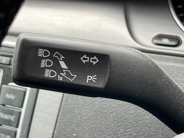 Used Volkswagen Passat 2011 for sale - 75705624: Photo 19
