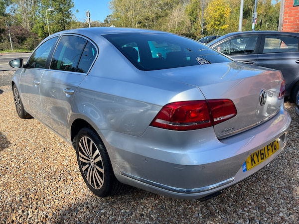 Used Volkswagen Passat 2011 for sale - 75705624: Photo 6