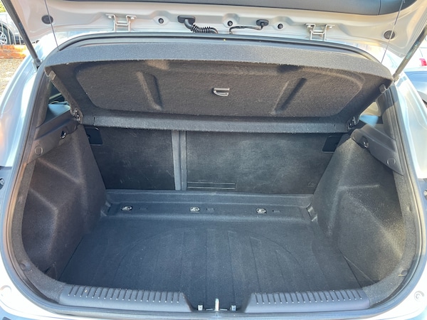 Used Hyundai i30 2015 for sale - 76224954: Photo 7