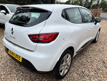 Used Renault Clio 2015 for sale - 78134849: Photo