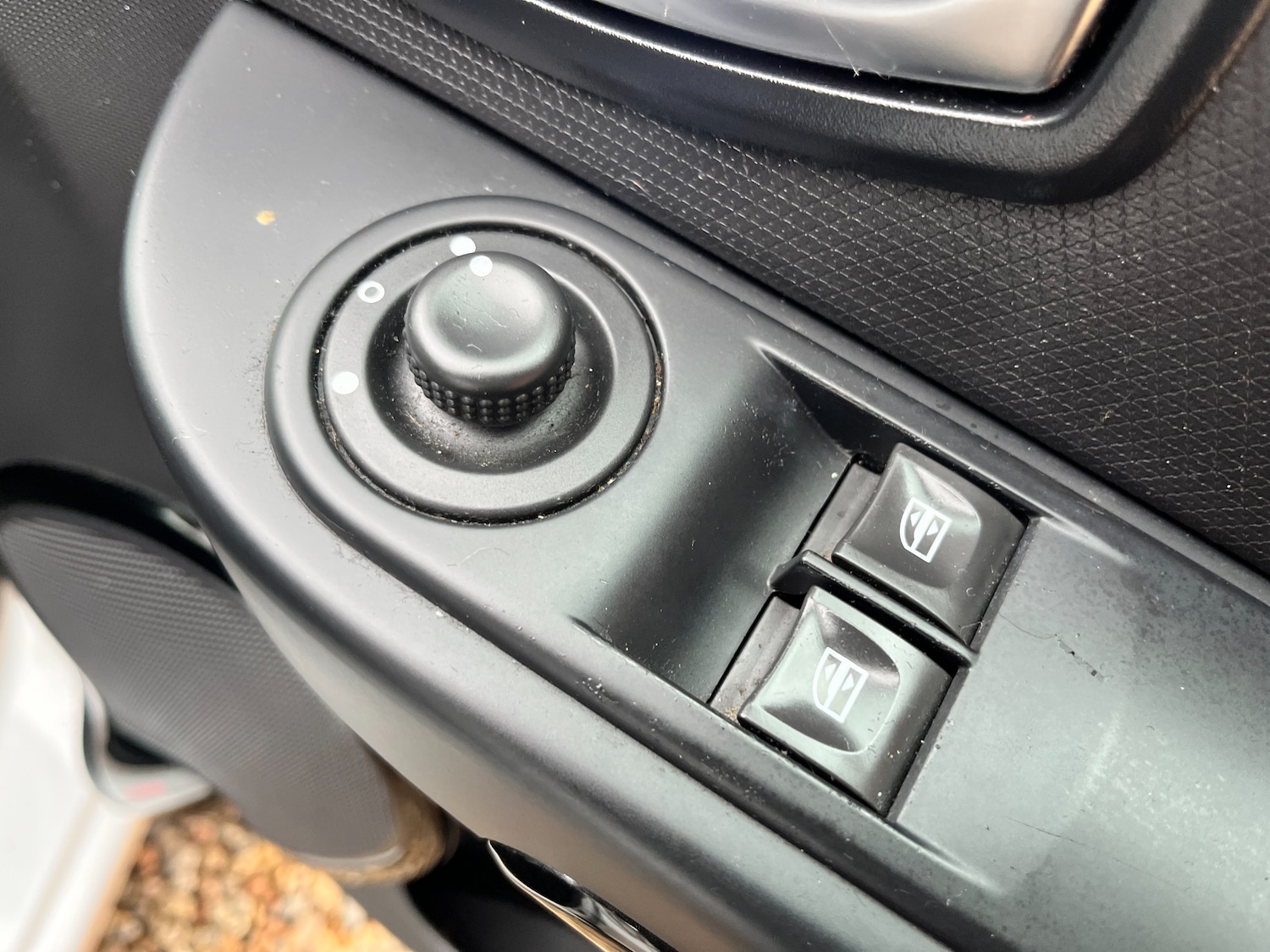 Used Renault Clio 2015 for sale - 78134849: Photo 9