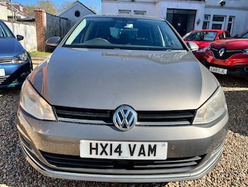 Used Volkswagen Golf 2014 for sale - 77976104: Photo