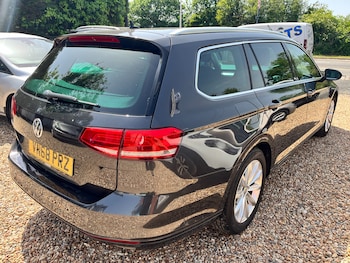 Used Volkswagen Passat 2018 for sale - 78750374: Photo