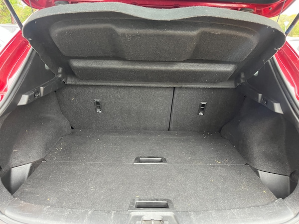Used Nissan Qashqai 2014 for sale - 76232340: Photo 7