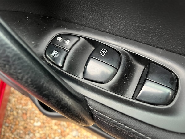 Used Nissan Qashqai 2014 for sale - 76232340: Photo 9