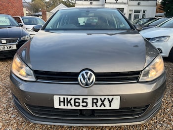 Used Volkswagen Golf 2015 for sale - 76466284: Photo