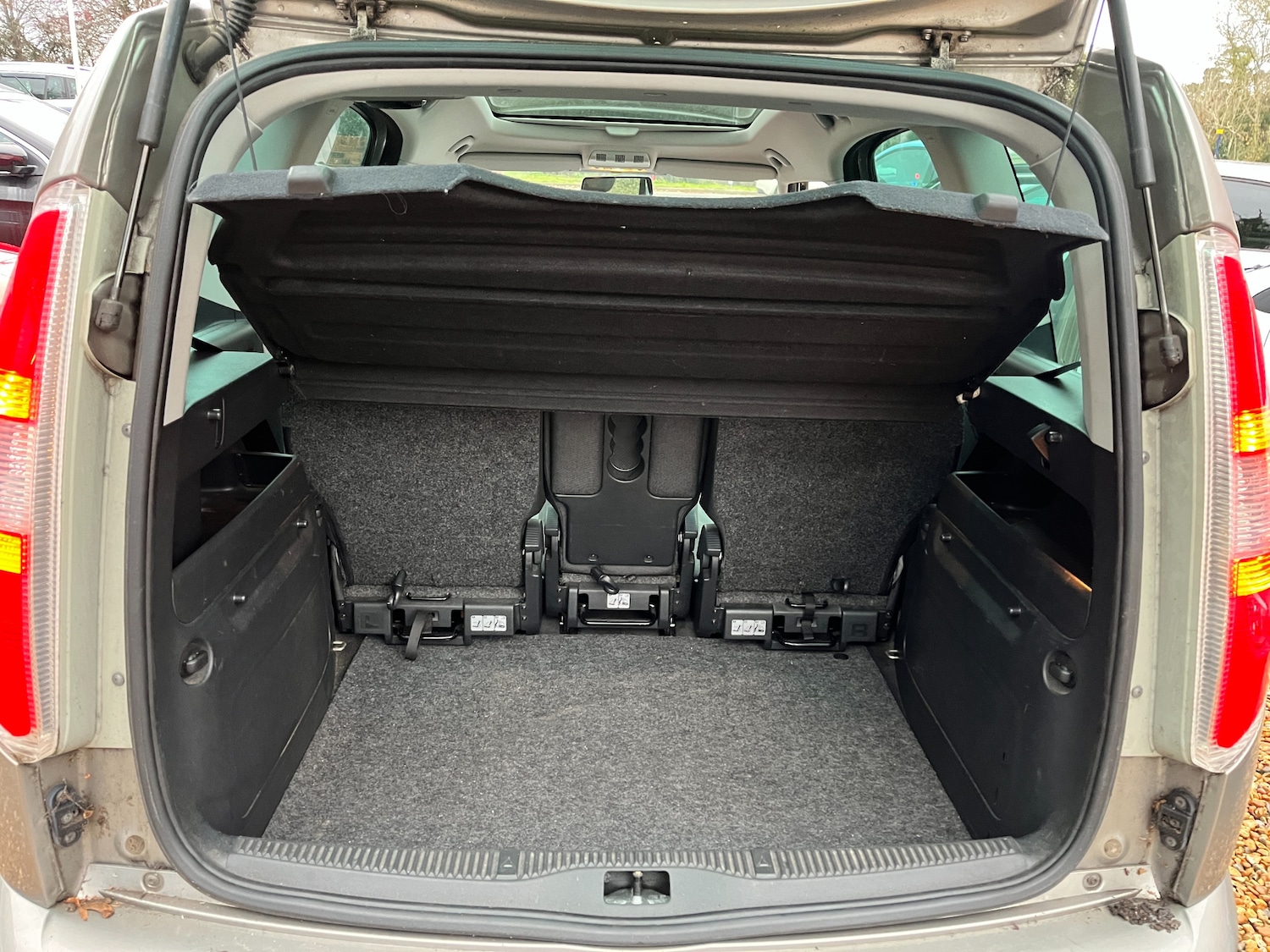 Used Skoda Roomster 2010 for sale - 76919082: Photo 7