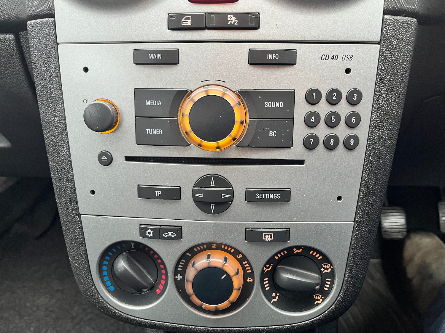 Used Vauxhall Corsa 2013 for sale - 77301616: Photo 13