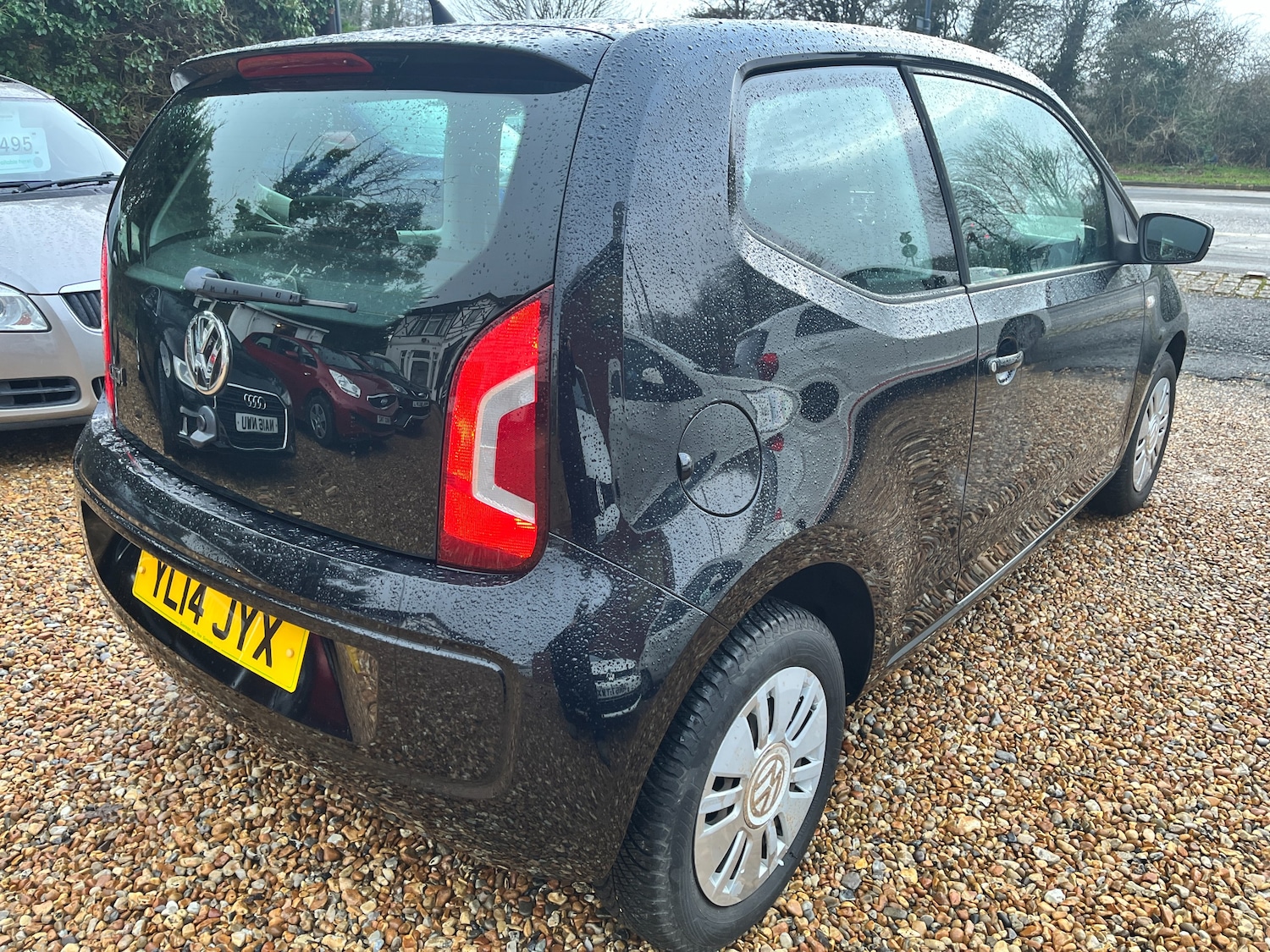 Used Volkswagen up! 2014 for sale - 77249436: Photo 4