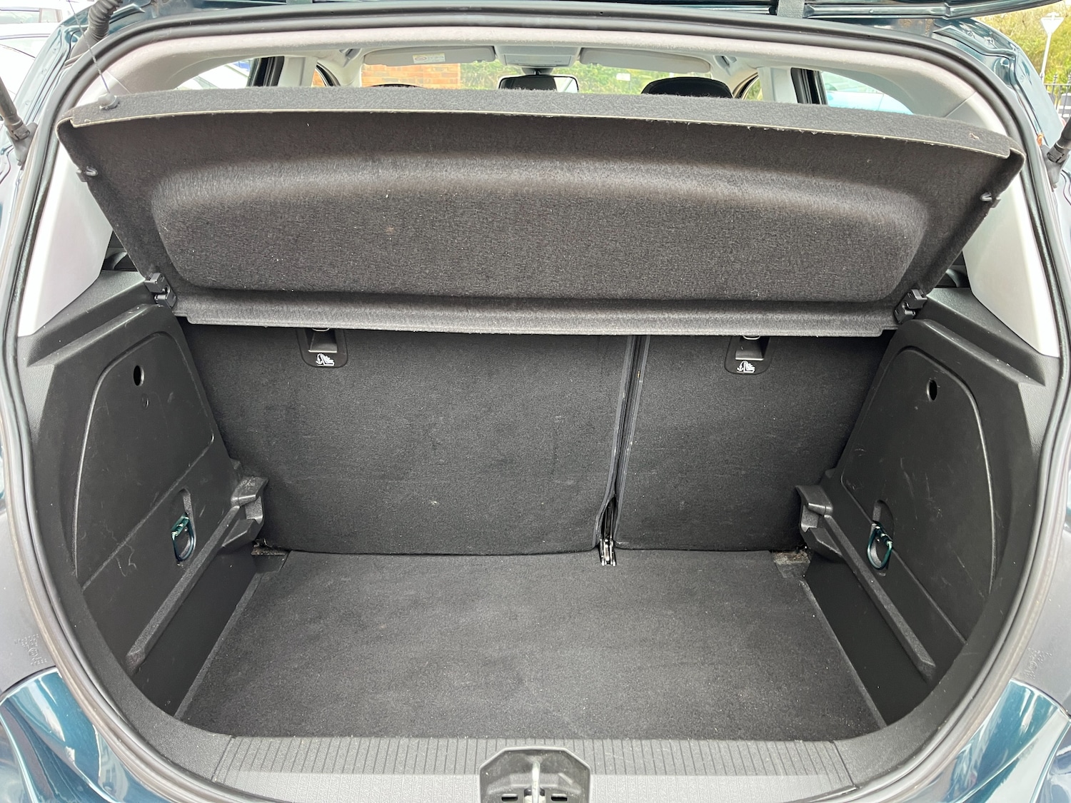 Used Vauxhall Corsa 2015 for sale - 76364400: Photo 7