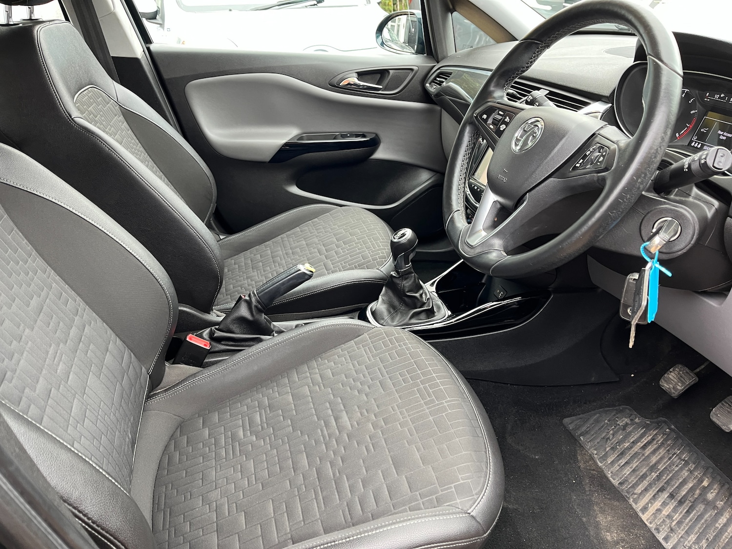 Used Vauxhall Corsa 2015 for sale - 76364400: Photo 8