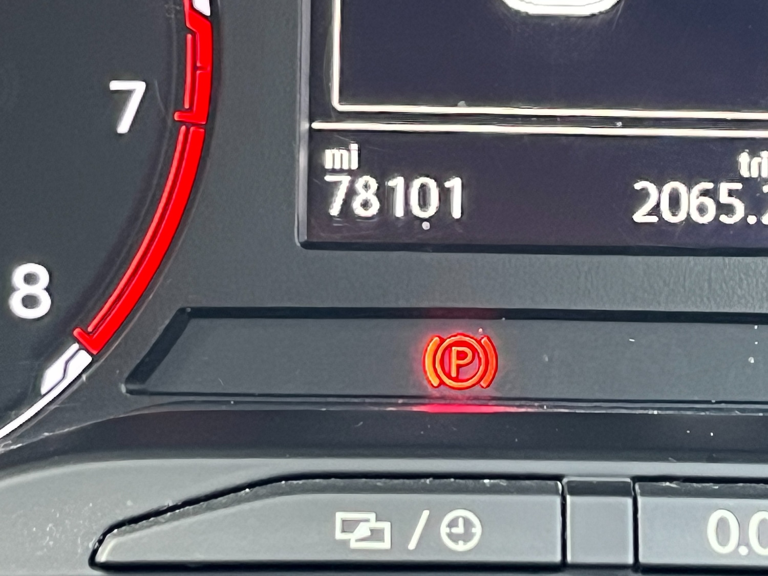 Used Volkswagen Polo 2018 for sale - 76508885: Photo 11