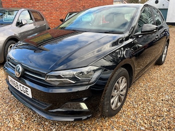 Used Volkswagen Polo 2018 for sale - 76508885: Photo