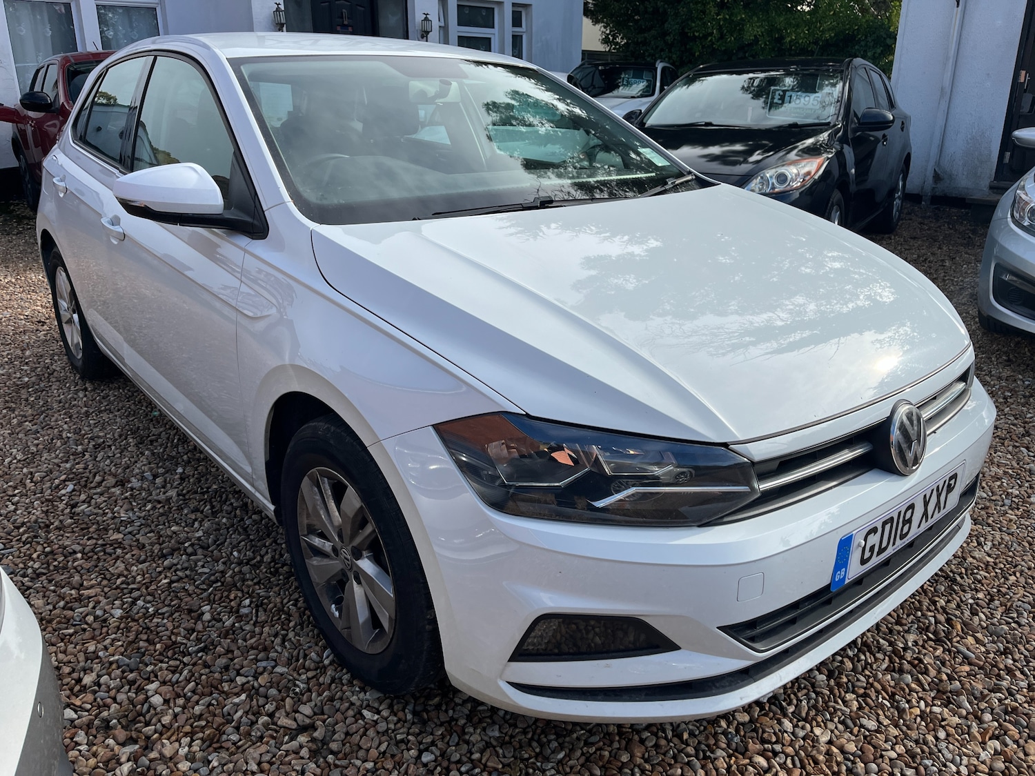 Used Volkswagen Polo 2018 for sale - 76364402: Photo 3