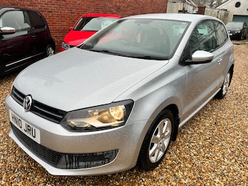 Used Volkswagen Polo 2010 for sale - 77450920: Photo