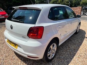 Used Volkswagen Polo 2016 for sale - 79179782: Photo