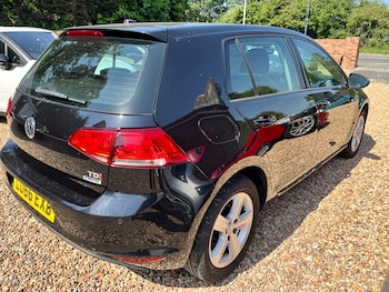 Used Volkswagen Golf 2016 for sale - 78956485: Photo