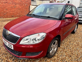 Used Skoda Fabia 2014 for sale - 77226132: Photo