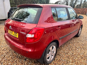 Used Skoda Fabia 2014 for sale - 77226132: Photo