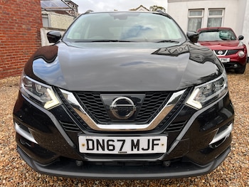 Used Nissan Qashqai 2017 for sale - 76508888: Photo