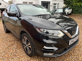 Used Nissan Qashqai 2017 for sale - 76508888: Photo