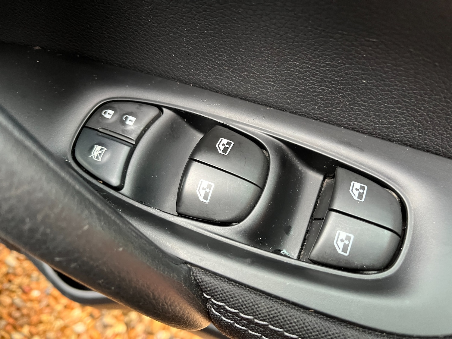 Used Nissan Qashqai 2017 for sale - 76508888: Photo 9