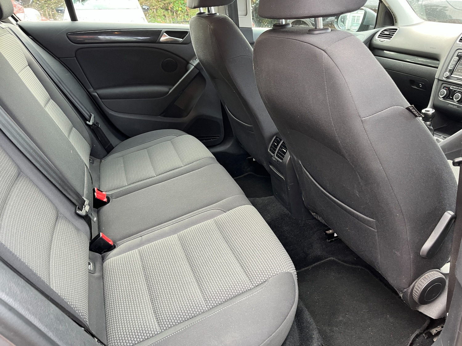 Used Volkswagen Golf 2011 for sale - 76535046: Photo 10