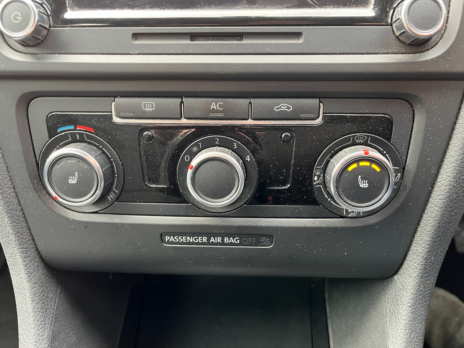 Used Volkswagen Golf 2011 for sale - 76535046: Photo 17