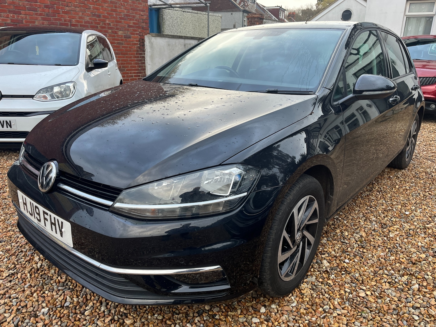 Used Volkswagen Golf 2019 for sale - 76480798: Photo 1