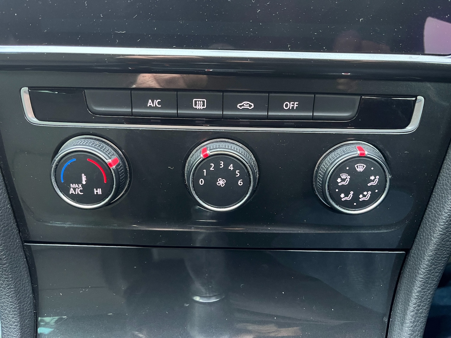 Used Volkswagen Golf 2019 for sale - 76480798: Photo 19