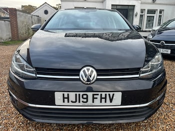 Used Volkswagen Golf 2019 for sale - 76480798: Photo