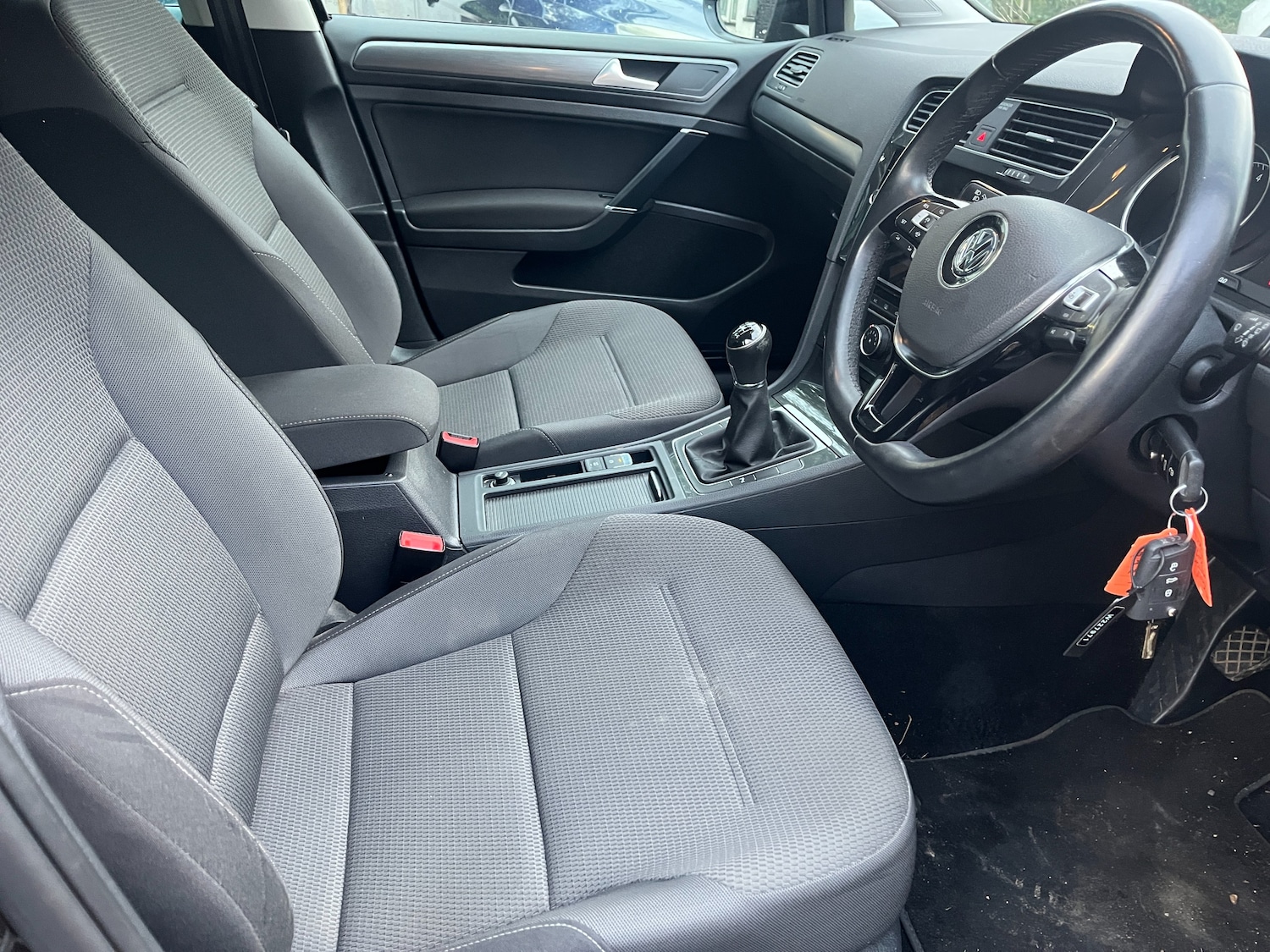 Used Volkswagen Golf 2019 for sale - 76480798: Photo 8