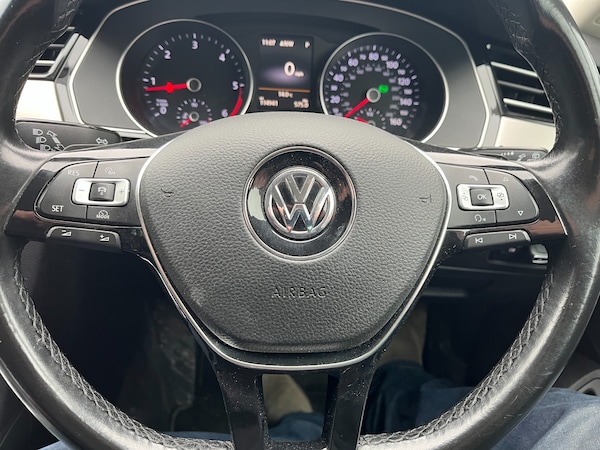 Used Volkswagen Passat 2016 for sale - 76232311: Photo 11
