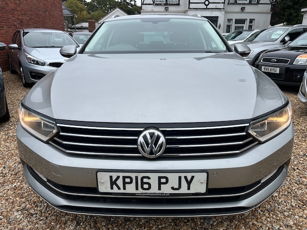 Used Volkswagen Passat 2016 for sale - 76232311: Photo 2