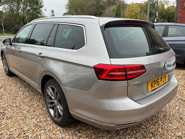 Used Volkswagen Passat 2016 for sale - 76232311: Photo 6